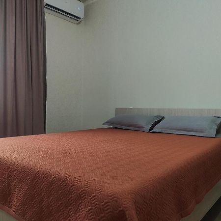 Ferienwohnung Aura On Sydykova Street 290 Bischkek Exterior foto